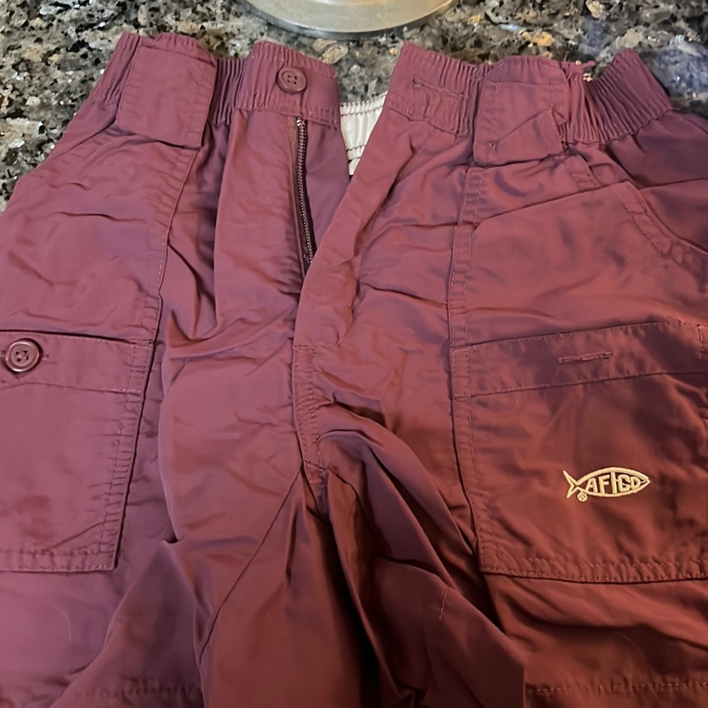 Boys aftco shorts size 26 maroon